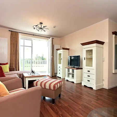 Apartmenthaus 09 *