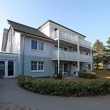 Apartmenthaus 09
