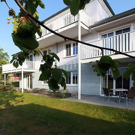 Apartmenthaus 09 *