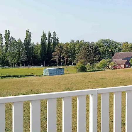 Apartmenthaus 09 *
